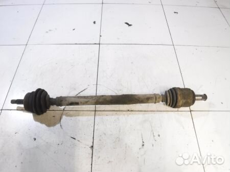 Привод передний правый