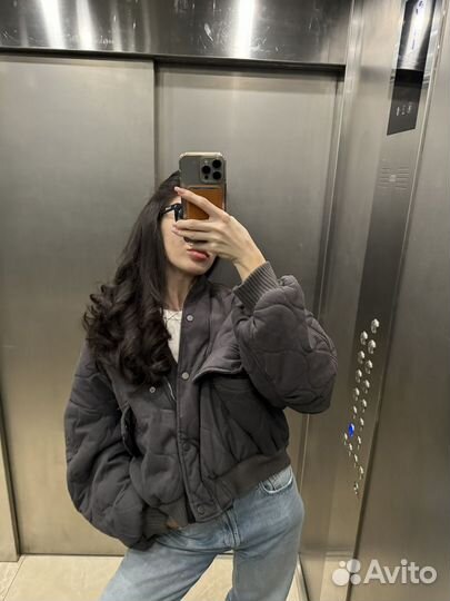 Стеганный бомбер Zara серый