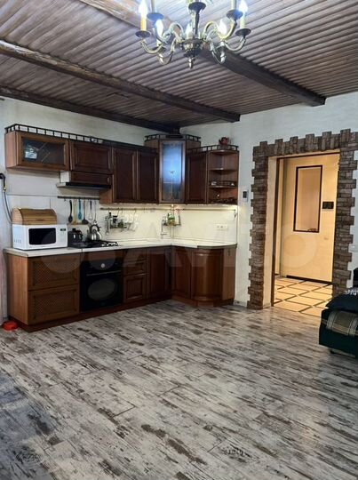 Дом 140 м² на участке 8 сот.