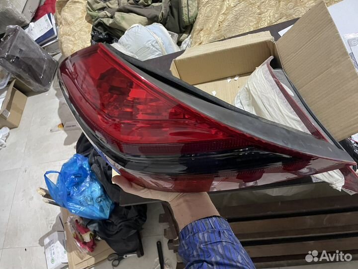 Фонарь задний SL AMG