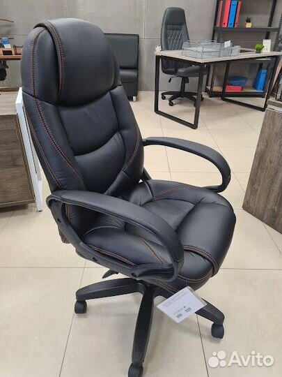 Кресло компьютерное для руководителя