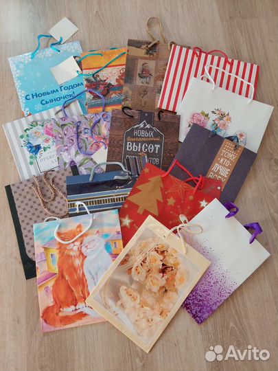 Подарочный пакет