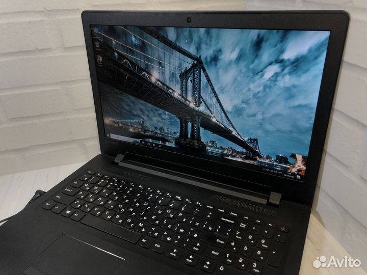 Производительный ноутбук Lenovo 4 ядра/FullHD