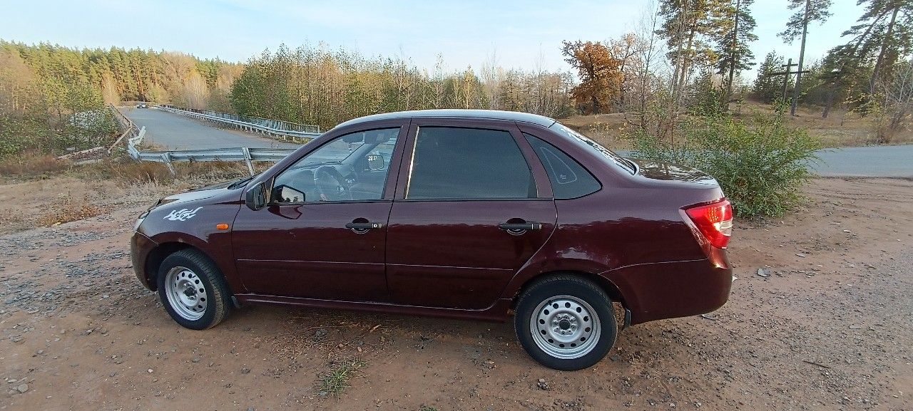 ВАЗ (LADA) Granta: фото владельца