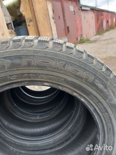 Nokian Tyres Nordman 4 215/60 R16