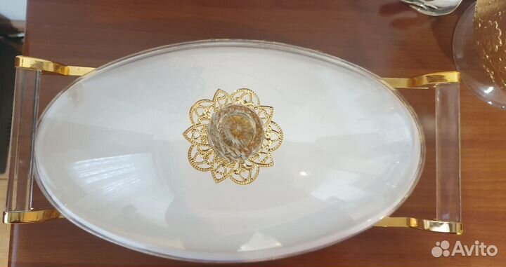 Золотое Блюдо большое овальное с крышкой