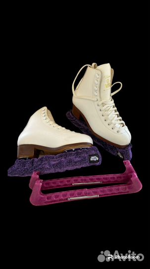 Коньки для фигуристов начального и среднего уровня