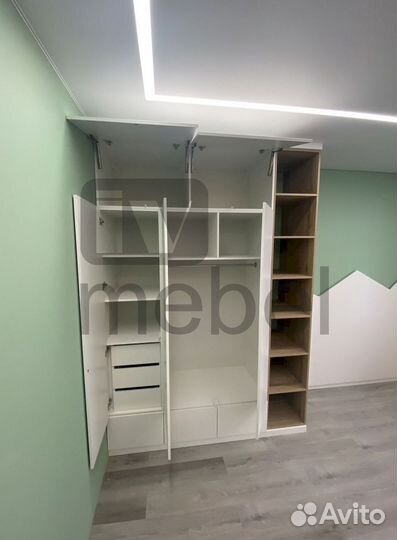 Шкаф на балкон