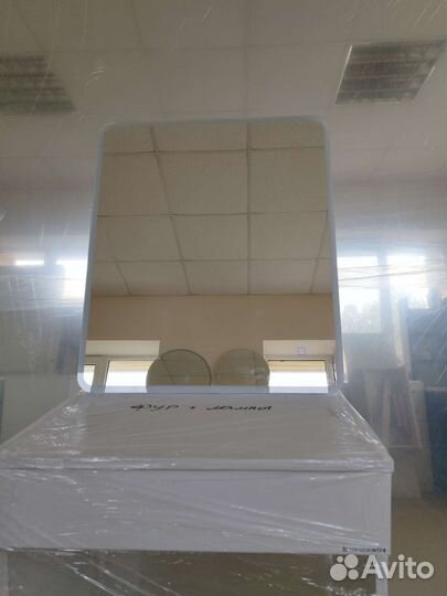 Зеркало с led подсветкой