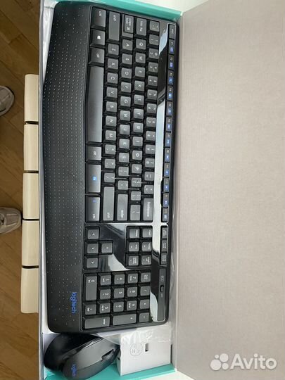 Беспроводная клавиатура и мышь