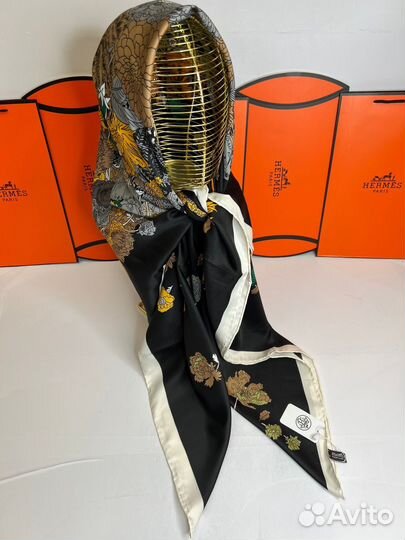 Черный шелковый платок Hermes большой