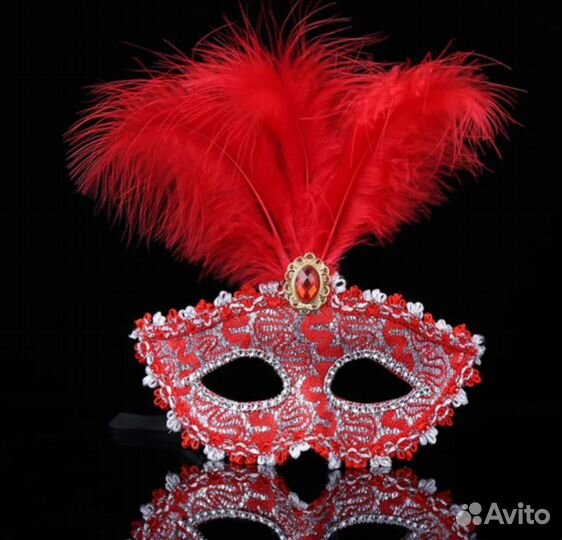 Маска карнавальная