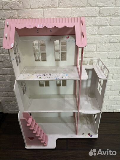 Кукольный домик