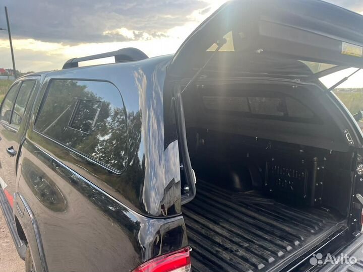 Toyota hilux revo кунг