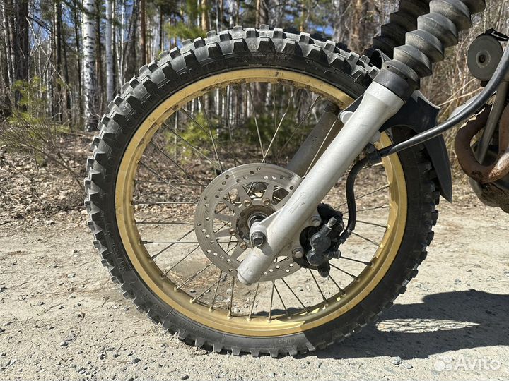 Мотоцикл yamaha serow 250