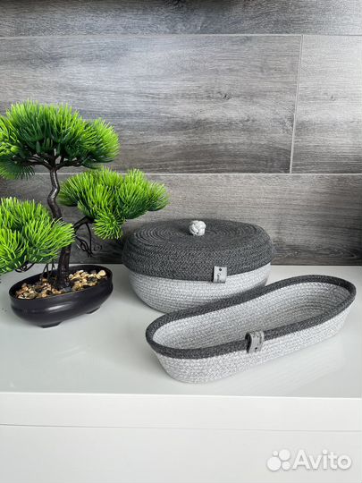 Корзина с крышкой