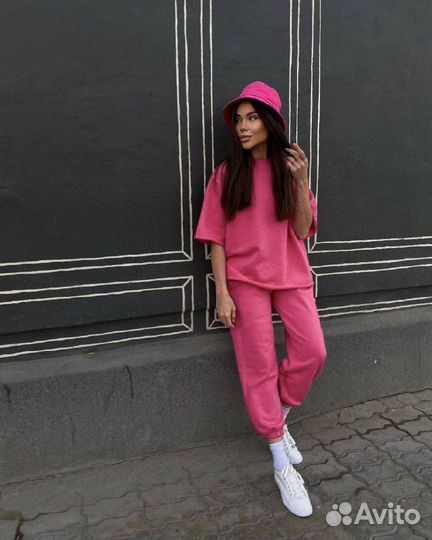 Костюм спортивный женский