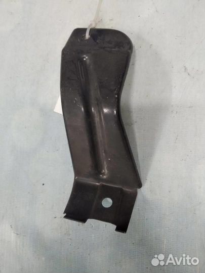 Кронштейн крыла передний левый железо 3B0821237A