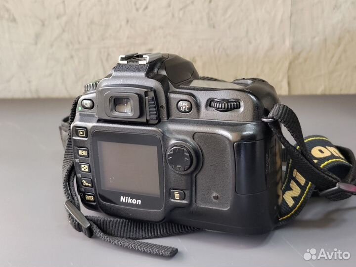 Nikon D50 body (без объектива)