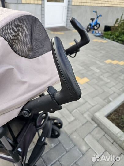 Прогулочная коляска peg perego pliko p3