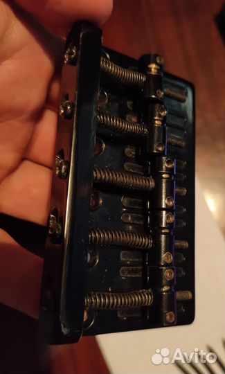 Бридж для бас-гитары 5 струн