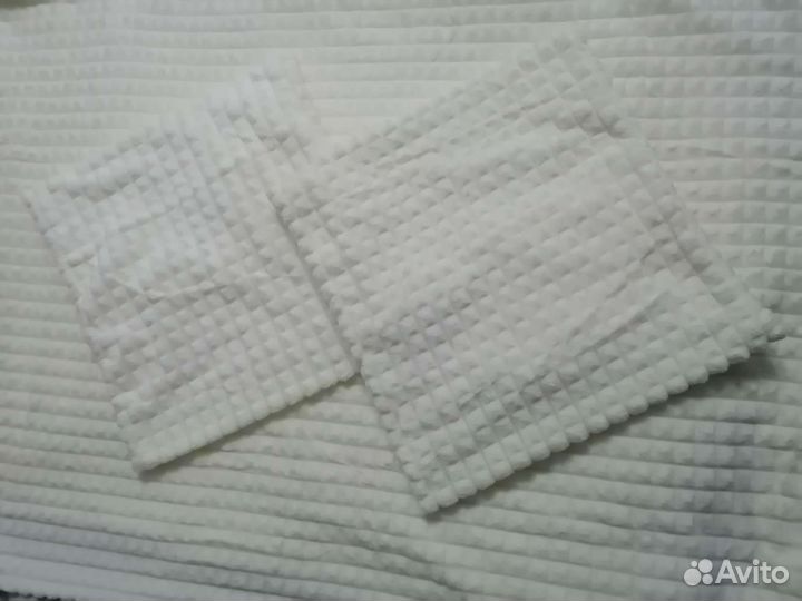 Новый плед кубик и декоративные наволочки