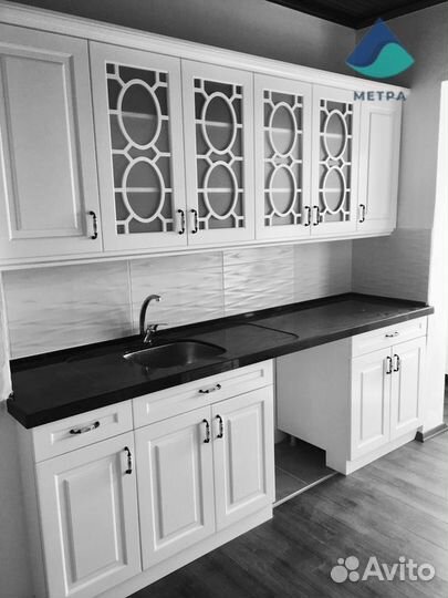 Кухонные гарнитуры, нестандартная кухня на заказ