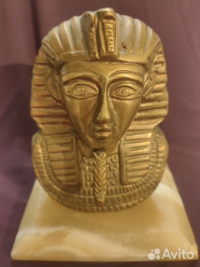 Статуэтка голова фараона