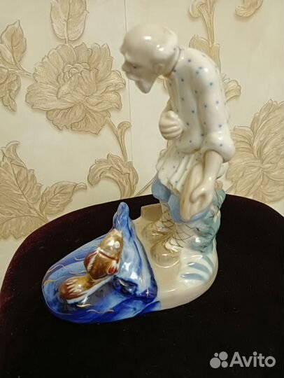 Статуэтка Старик и золотая рыбка