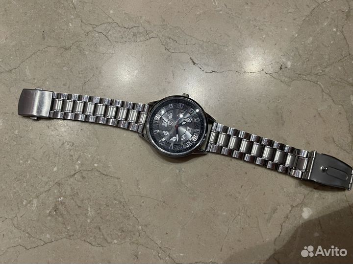 Наручные мужские часы Hugo boss