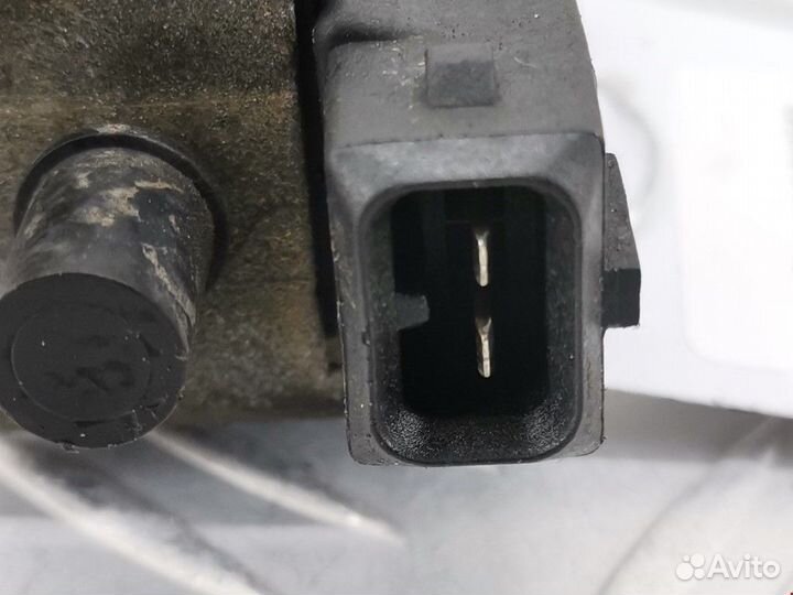 Клапан вакуумного управления Audi A4 B6 2003