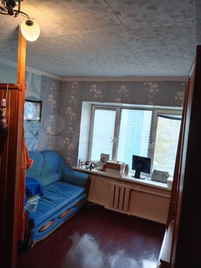 Комната 18 м² в 9-к., 4/5 эт.