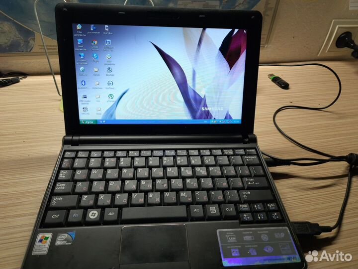 Нетбук Samsung NP-N140