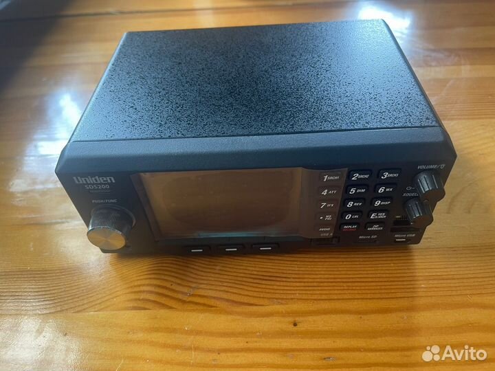 Uniden SDS200 DMR, nxdn (в подарок)