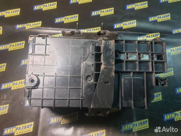 Корпус аккумулятора Opel Astra J