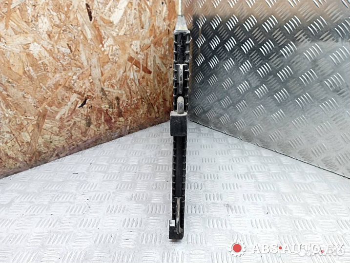 Радиатор кондиционера Volkswagen Sharan 1998