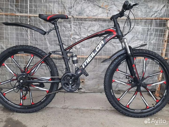 Велосипед с литыми дисками Черно-красный новый