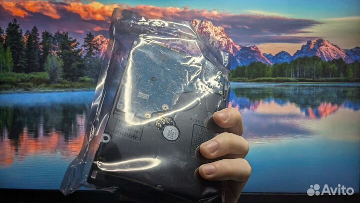 Жёсткий диск Toshiba MG07ACA14TE 14TB