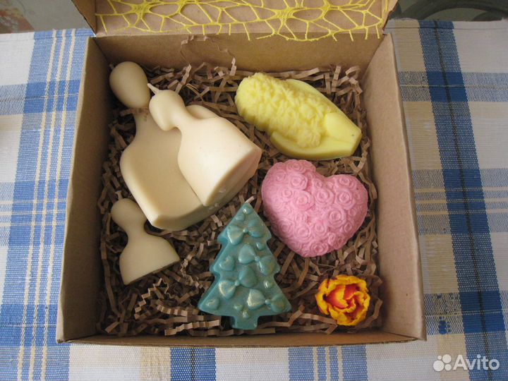 Набор из мыла и свечей ручной работы