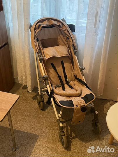 Прогулочная коляска трость