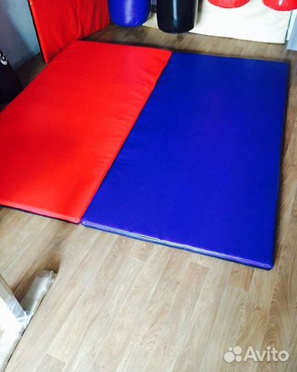 Мат спортивный