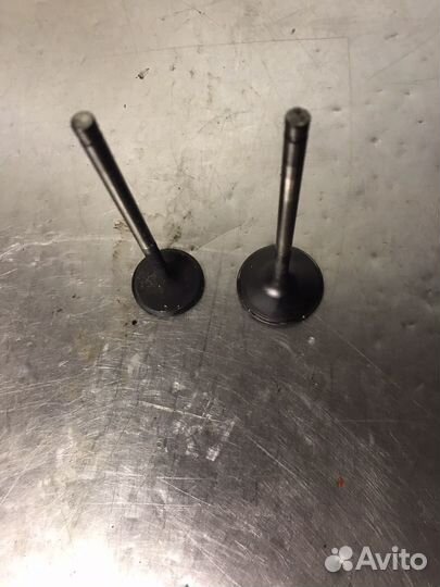 Клапаны впуск/выпуск комплект 1.8-2.0 Ford Mazda