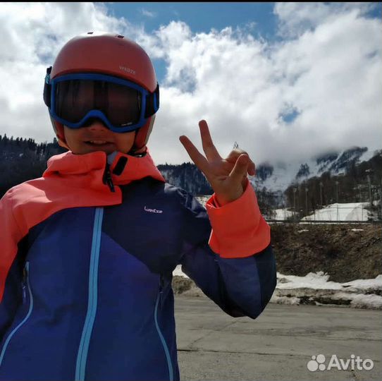 Детский горнолыжный комбинезон