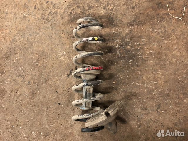 Renault megane 3 пружина задняя