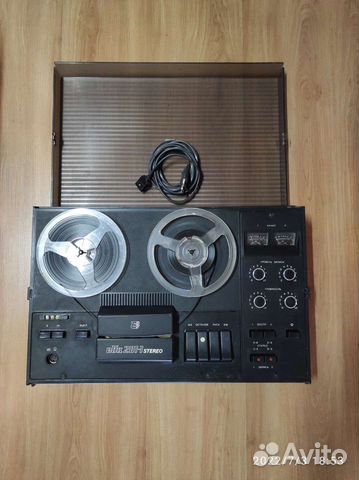 Катушечный магнитофон Эльфа 201-1