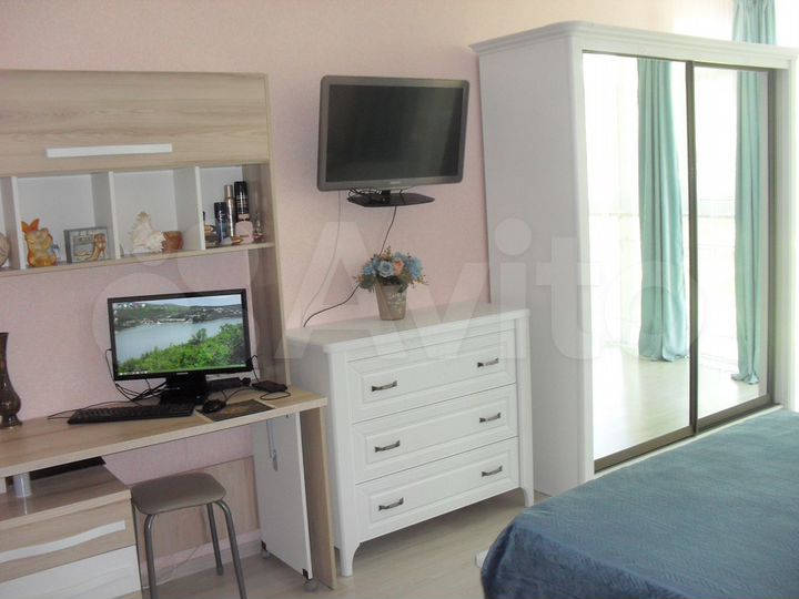 1-к. квартира, 42 м², 4/7 эт.