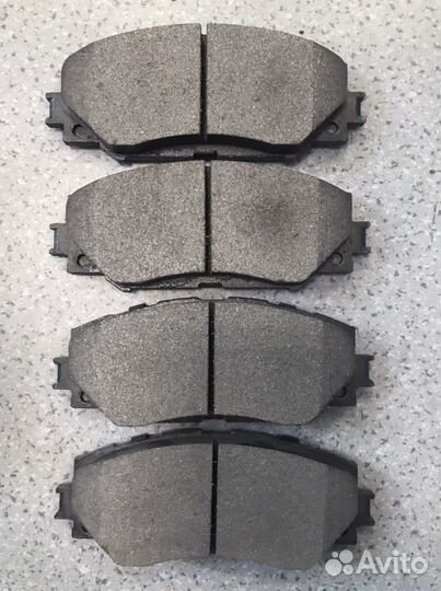 Колодки тормозные перед toyota corolla 150 RAV 4