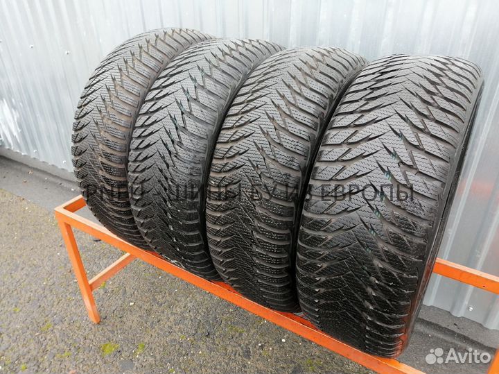 Goodyear UltraGrip 8 205/55 R16 101T