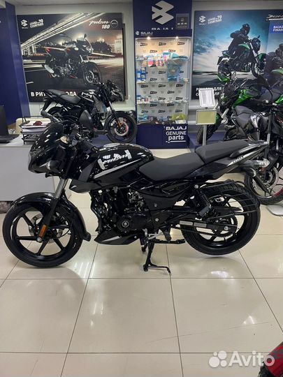 Мотоцикл Bajaj Pulsar 180 черный глянцевый