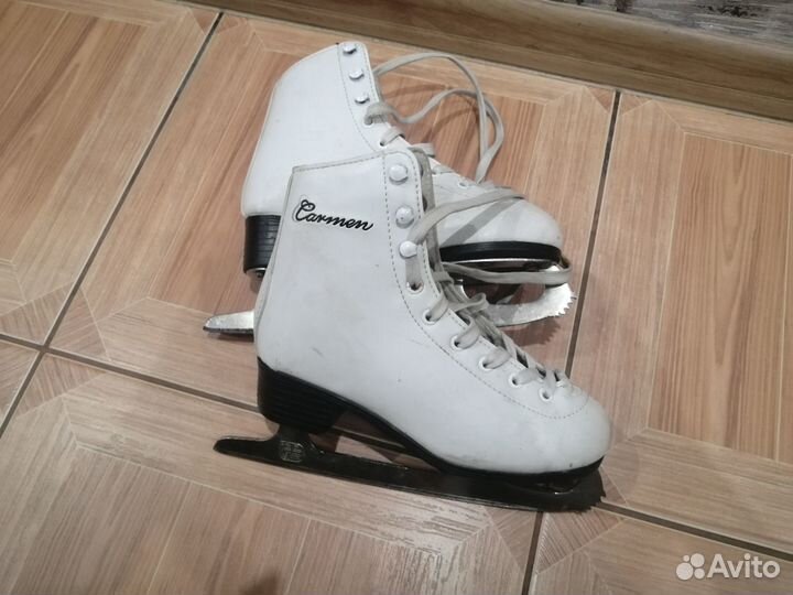 Коньки фигурные детские 32 размер